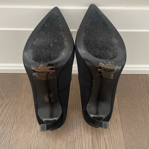 Nine West - Satin Pearl heels - Picture 3 of 3